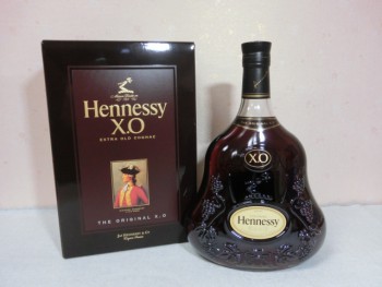 Hennessy ヘネシー X.O 黒キャップ 1000ml 箱付  イオン長浦店
