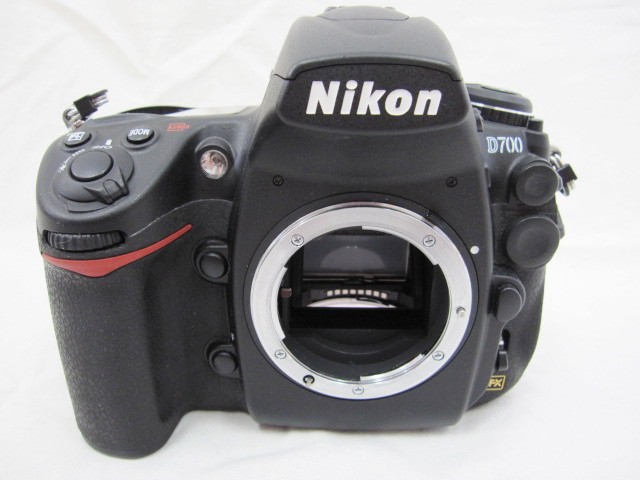 Nikon　　D700　ボディ　付属品有