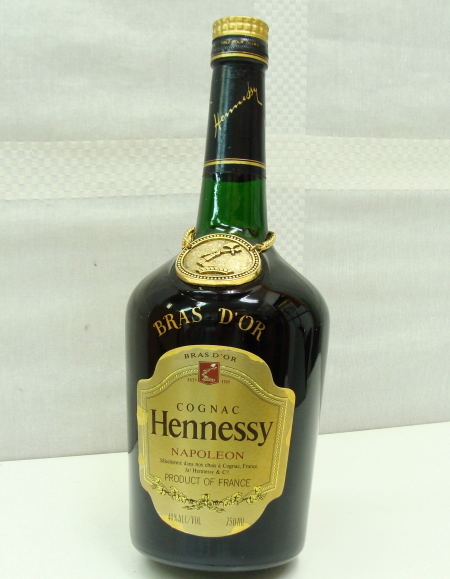 ヘネシー Hennessy ナポレオン ブラスドール | お酒 | 買取実績 | 買取センタージーピー