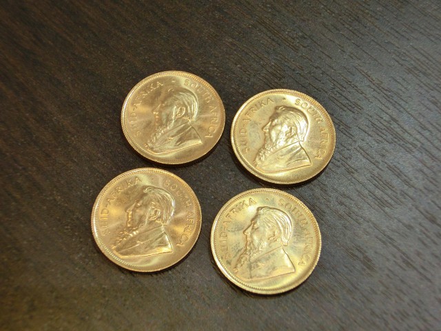 クルーガーランド金貨 K22 1/4オンス  4枚
