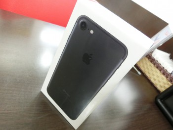 iPhone7 32GB SIMフリー ブラック
