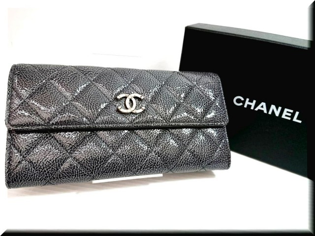 CHANEL/シャネル マトラッセ パリダラス 二つ折り長財布を高価買取致しました。