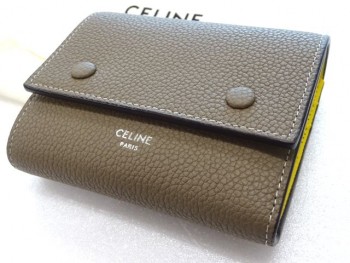 amais商品CELINE　 スモールフォールデッド マルチファンクション