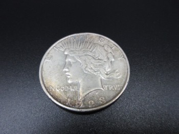 ☆銀貨☆ アメリカ LIBERTY リバティコイン 1923年 1ドル銀貨 ピース 
