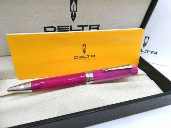 デルタ ボールペン