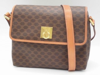 セリーヌマカダム